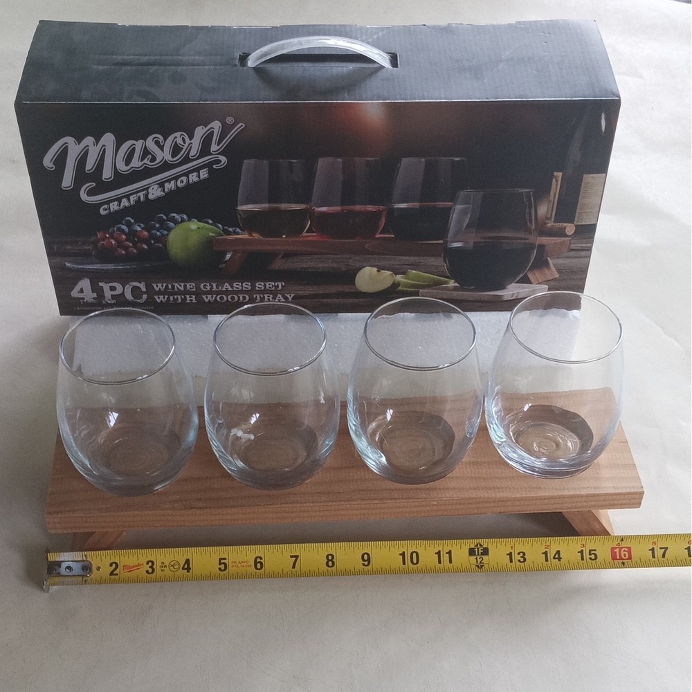 Mason Craft & More 4 Piece Wine 19oz Glass Set with Wood Tray New in Box